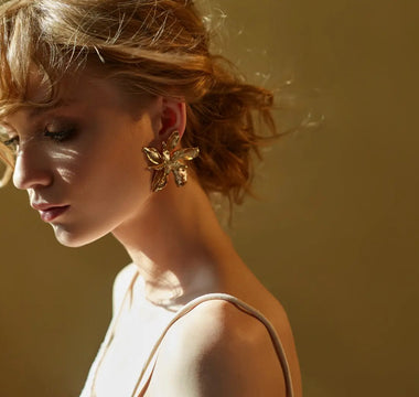 Celebrate-Anniversaries-with-Exquisite-14K-Gold-Jewelry Roteiro Jewelry