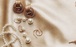 The-Timeless-Allure-of-Gold-and-Pearl-Jewelry Roteiro Jewelry