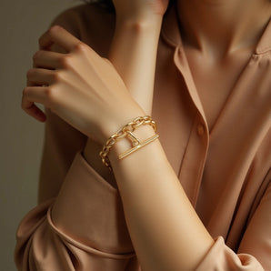 14k Yellow Gold Alternating Oval and Round Chain Bracelet with Toggle (3.90 mm) RCJ